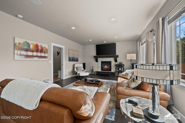 3911 Chiniak Bay Drive, Anchorage, AK 99515