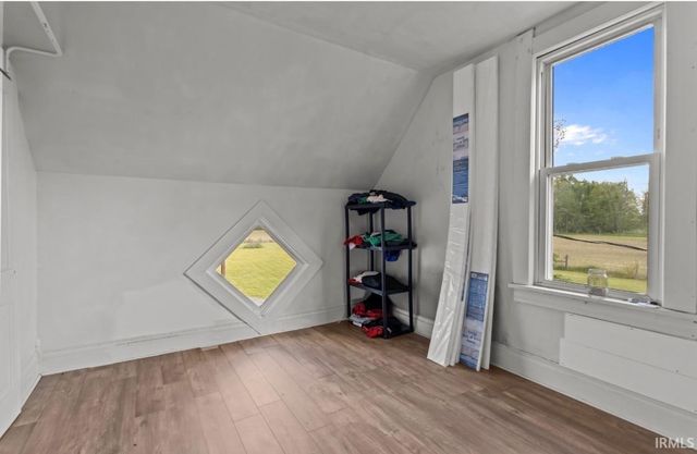 10460 S 400 EAST, Markleville, IN 46056