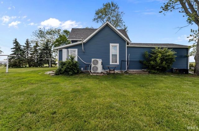10460 S 400 EAST, Markleville, IN 46056