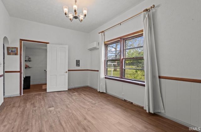 10460 S 400 EAST, Markleville, IN 46056