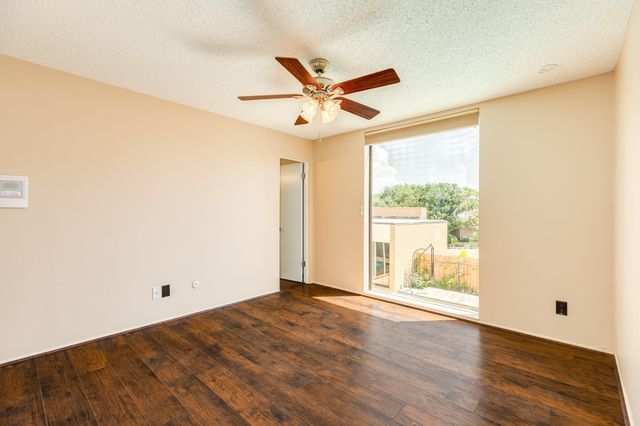47 Colony Park Circle, Galveston, TX 77551