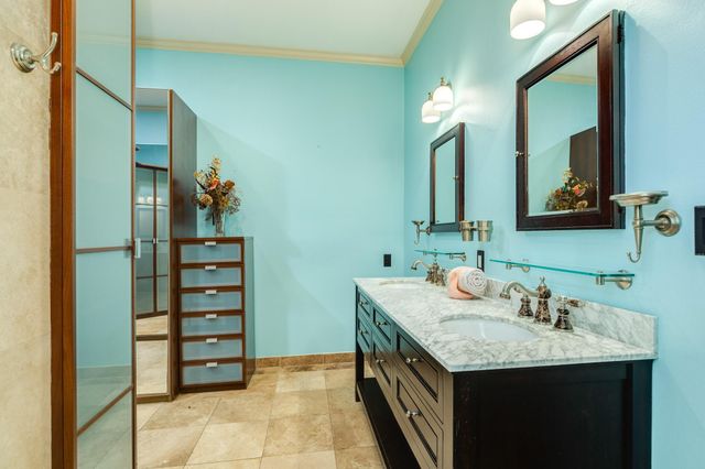 47 Colony Park Circle, Galveston, TX 77551