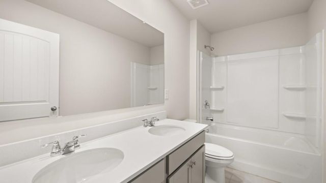 4035 Peregrine Way, Gainesville, GA 30506