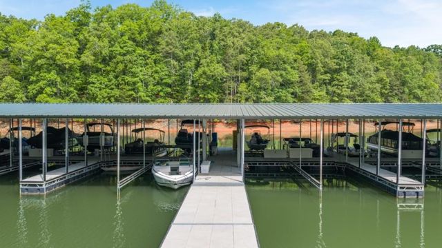 4035 Peregrine Way, Gainesville, GA 30506