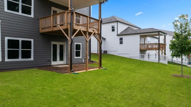 4035 Peregrine Way, Gainesville, GA 30506