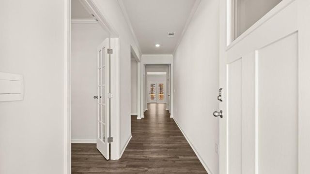 4035 Peregrine Way, Gainesville, GA 30506