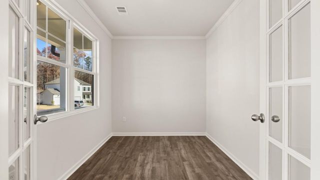 4035 Peregrine Way, Gainesville, GA 30506