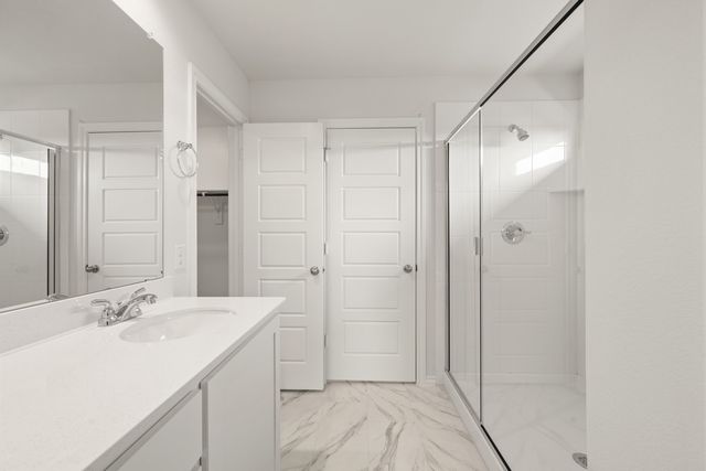 301 Comanche Drive, Cleburne, TX 76033