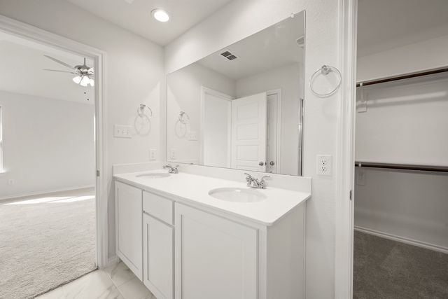 301 Comanche Drive, Cleburne, TX 76033