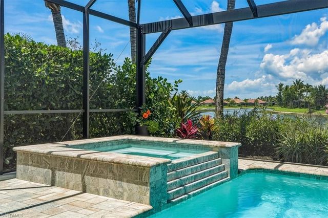 9523 Campanile CIR, Naples, FL 34114