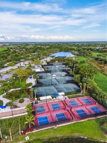 9523 Campanile CIR, Naples, FL 34114