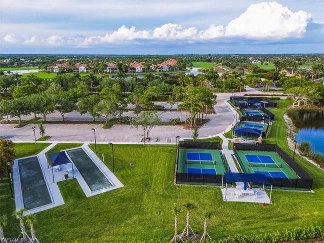 9523 Campanile CIR, Naples, FL 34114