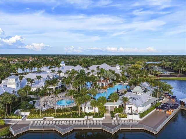 9523 Campanile CIR, Naples, FL 34114
