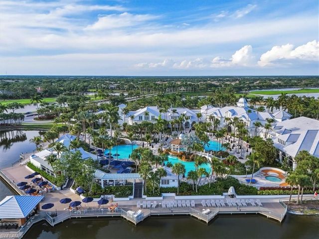 9523 Campanile CIR, Naples, FL 34114