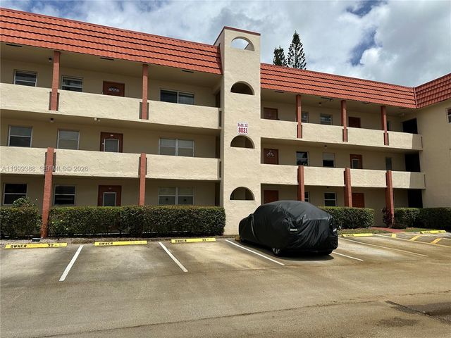 8021 N Sunrise Lakes Dr 101, Sunrise, FL 33322