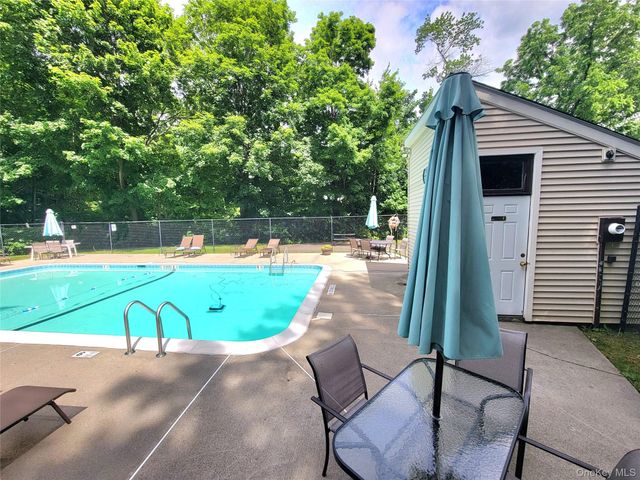 32 Woodland Trail 32, Carmel, NY 10512