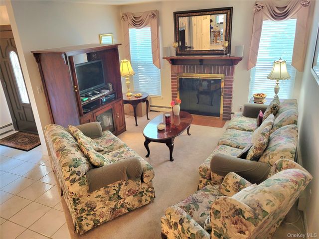 32 Woodland Trail 32, Carmel, NY 10512