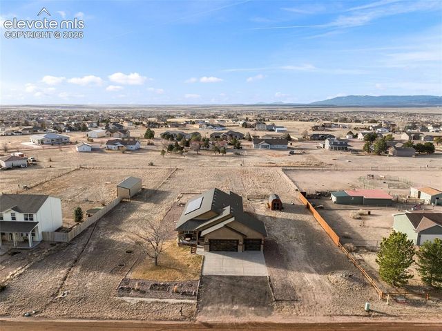 1140 W Shenandoah Drive, Pueblo, CO 81007
