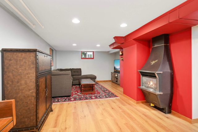 7401 Russell Avenue S, Richfield, MN 55423