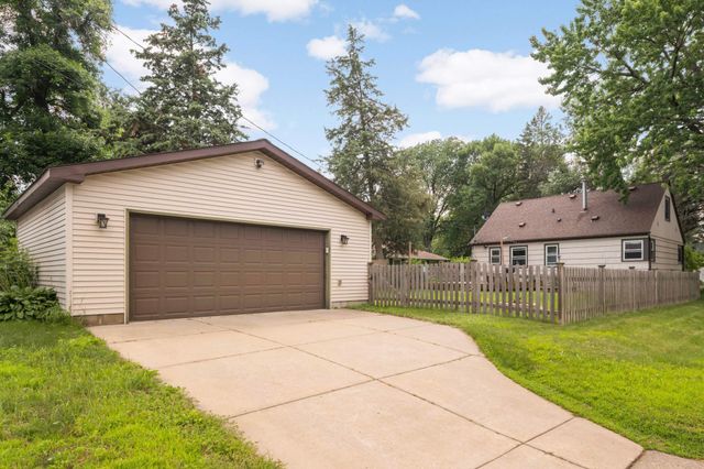 7401 Russell Avenue S, Richfield, MN 55423