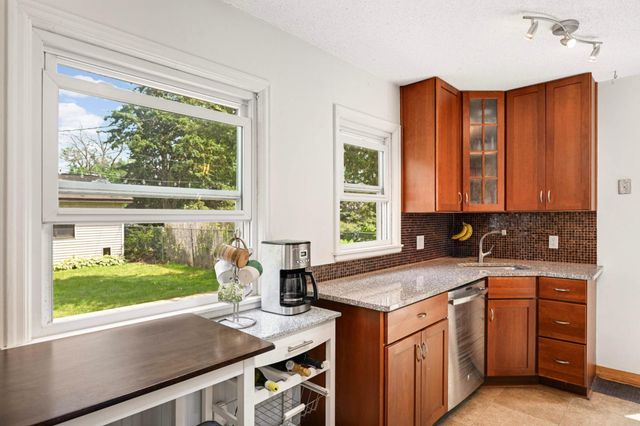 7401 Russell Avenue S, Richfield, MN 55423