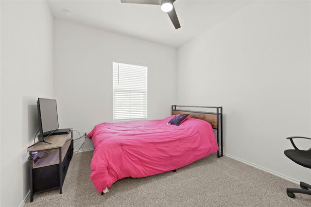 790 Arnold LOOP, Kyle, TX 78640