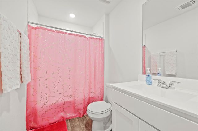 790 Arnold LOOP, Kyle, TX 78640