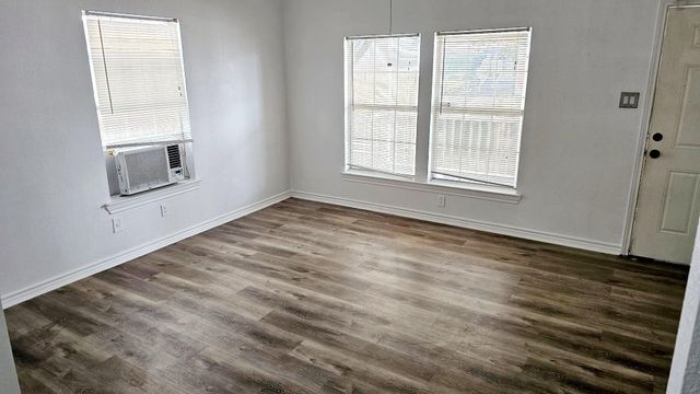 410 Estelle Street, Houston, TX 77003