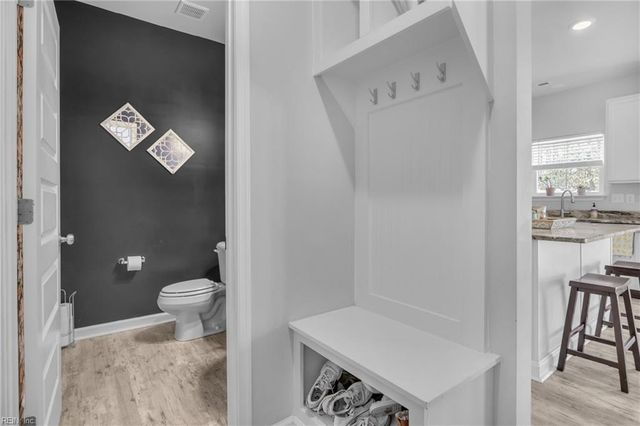 106 Village Pointe DR, Suffolk, VA 23434