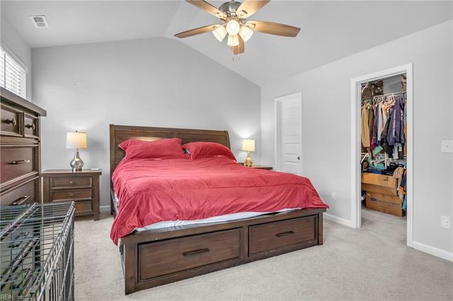 106 Village Pointe DR, Suffolk, VA 23434