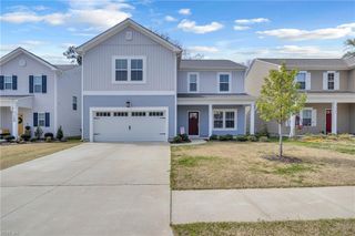106 Village Pointe DR, Suffolk, VA 23434