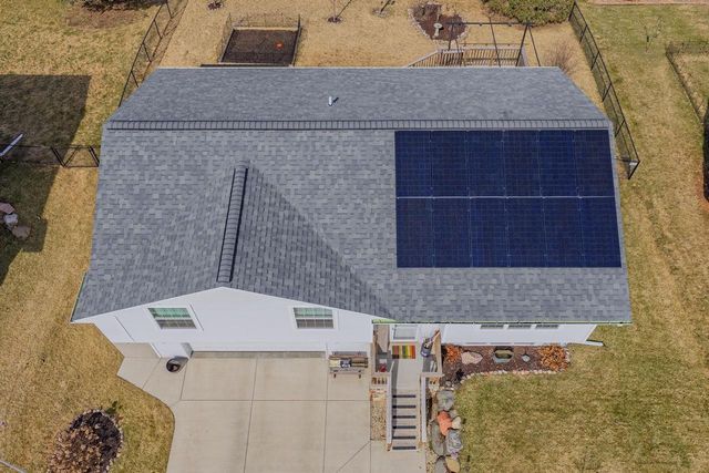 430 White Spruce Avenue, Baraboo, WI 53913