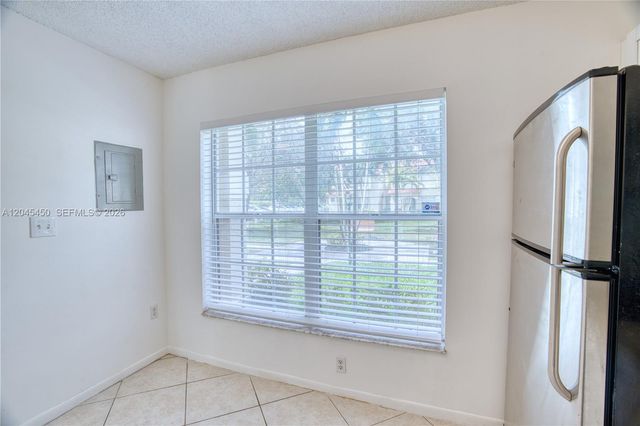 10829 NW 3rd Court B12L, Pembroke Pines, FL 33026