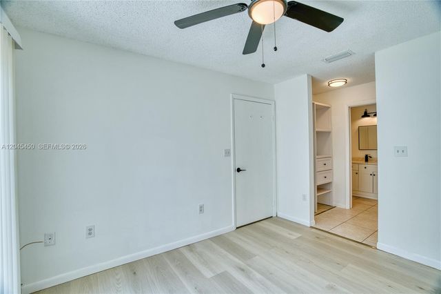 10829 NW 3rd Court B12L, Pembroke Pines, FL 33026