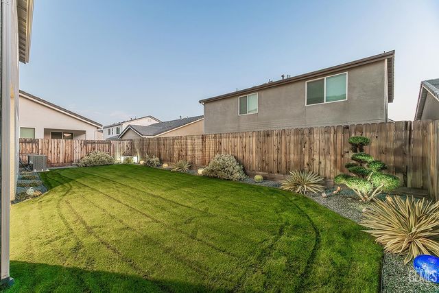 4148 Beverly Avenue, Clovis, CA 93619