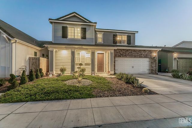 4148 Beverly Avenue, Clovis, CA 93619