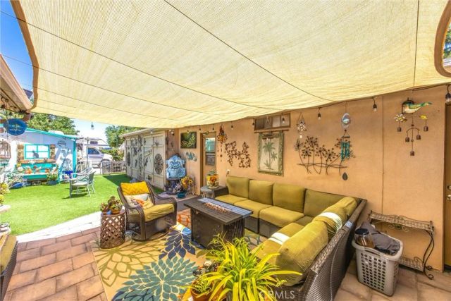 15212 El Centro Street, Hesperia, CA 92345