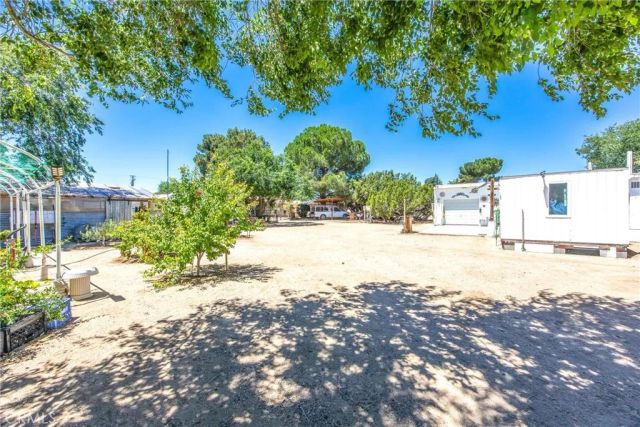 15212 El Centro Street, Hesperia, CA 92345