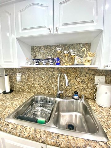 210 174th St 403, Sunny Isles Beach, FL 33160