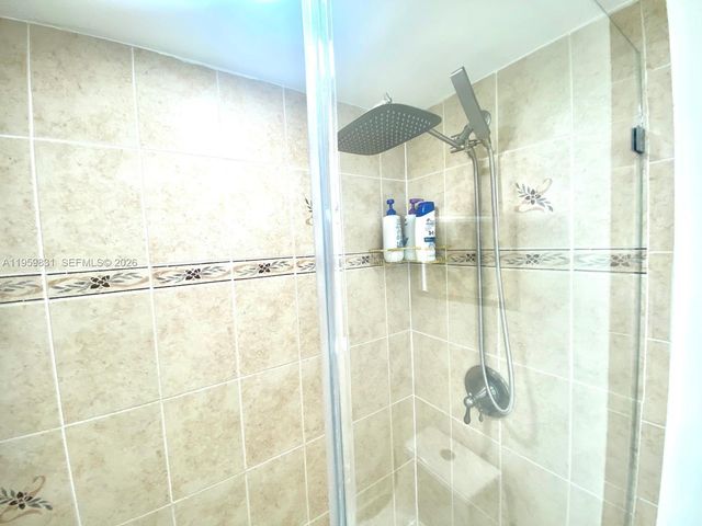 210 174th St 403, Sunny Isles Beach, FL 33160