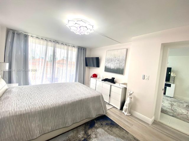 210 174th St 403, Sunny Isles Beach, FL 33160