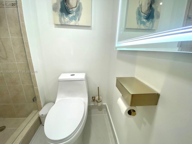 210 174th St 403, Sunny Isles Beach, FL 33160