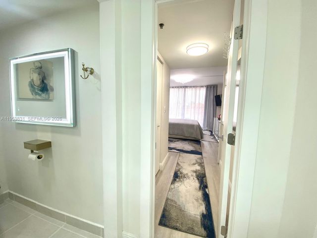 210 174th St 403, Sunny Isles Beach, FL 33160