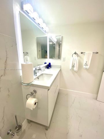 210 174th St 403, Sunny Isles Beach, FL 33160