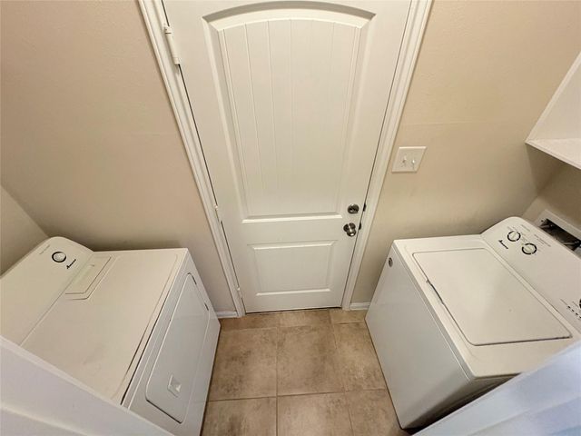 3721 Whisper Walk, Montgomery, TX 77356