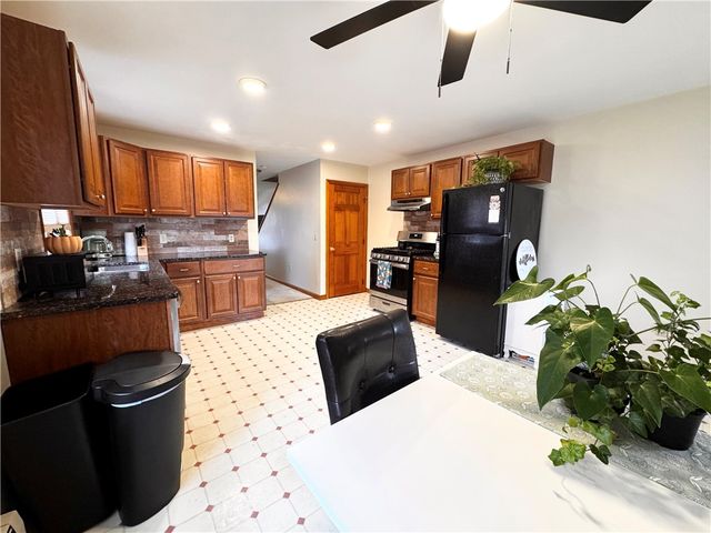 194 Progress Avenue, Providence, RI 02909