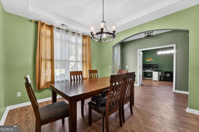 369 Waybridge Way, Richmond Hill, GA 31324