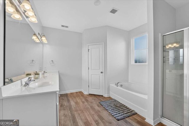 369 Waybridge Way, Richmond Hill, GA 31324
