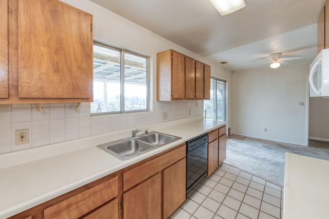 28776 Copper Creek Drive, Coarsegold, CA 93614