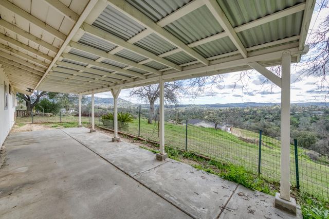 28776 Copper Creek Drive, Coarsegold, CA 93614